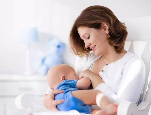 How A Lactation Specialist Supports Working Mothers
