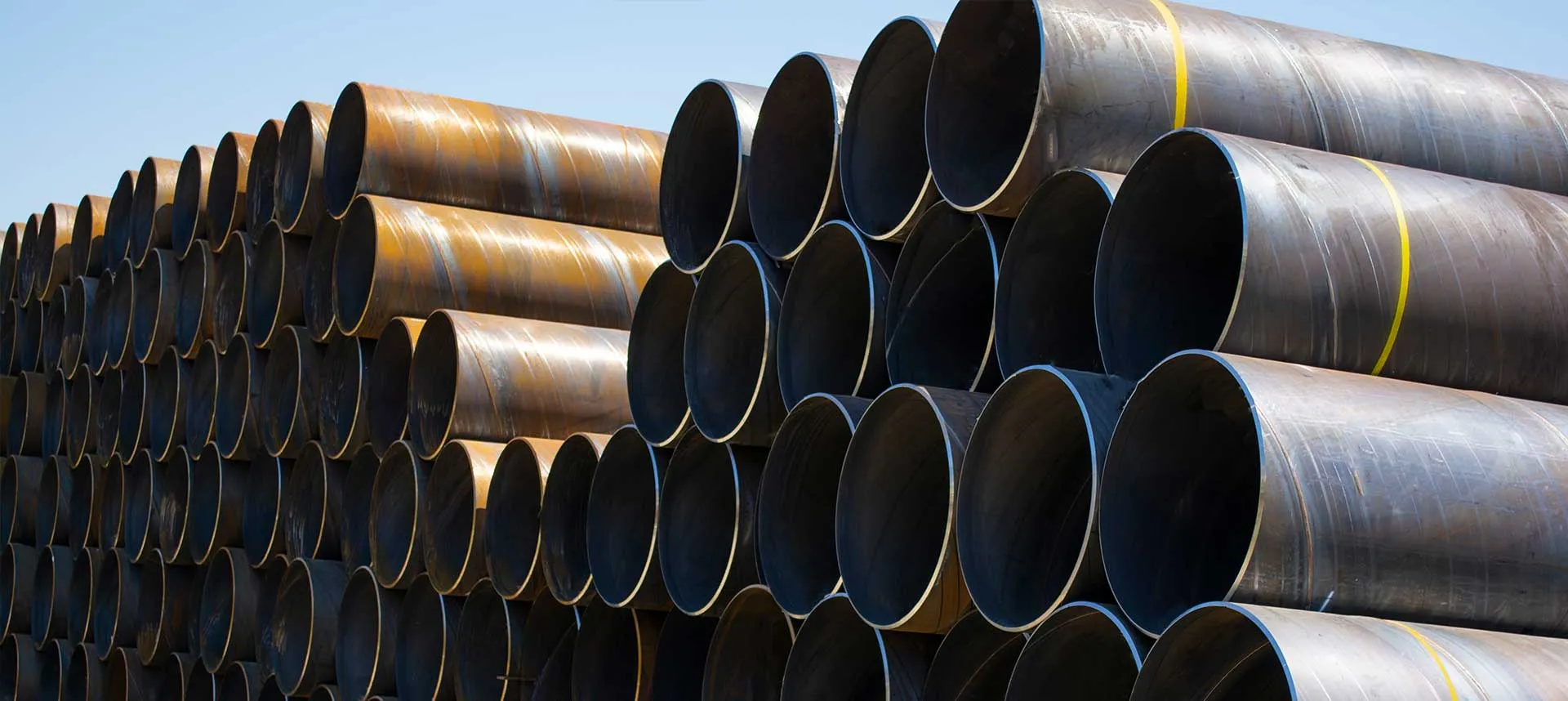 Why The Right Carbon Steel Pipe Suppliers Protect Your Budget